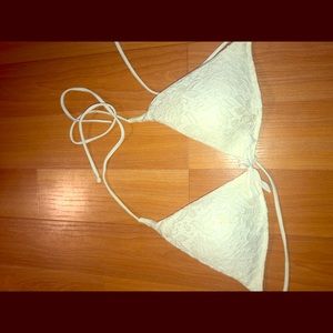 Victoria’s secret bikini top